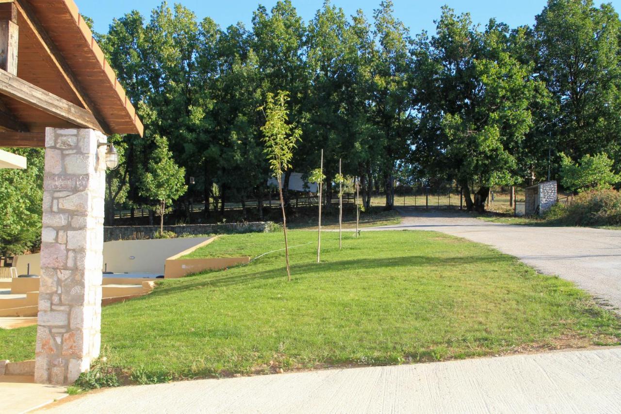 Aparthotel Ktima Alonaki Plastiras-Stausee Exterior foto